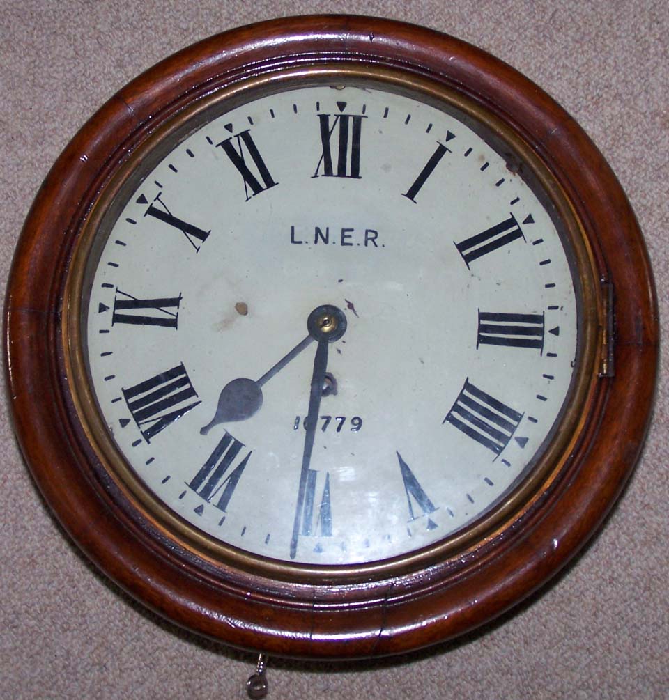 English Fusee 10 Lner Railway Dial Clock
